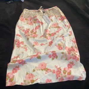 Victoria’s Secrets for Love of Lemon pink and white flowered skirt size M